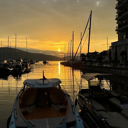 Porto Montenegro Luxury 1 Bedroom Apartment ティヴァト エクステリア 写真