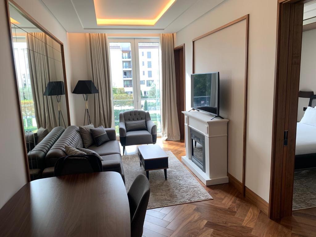 Porto Montenegro Luxury 1 Bedroom Apartment ティヴァト エクステリア 写真