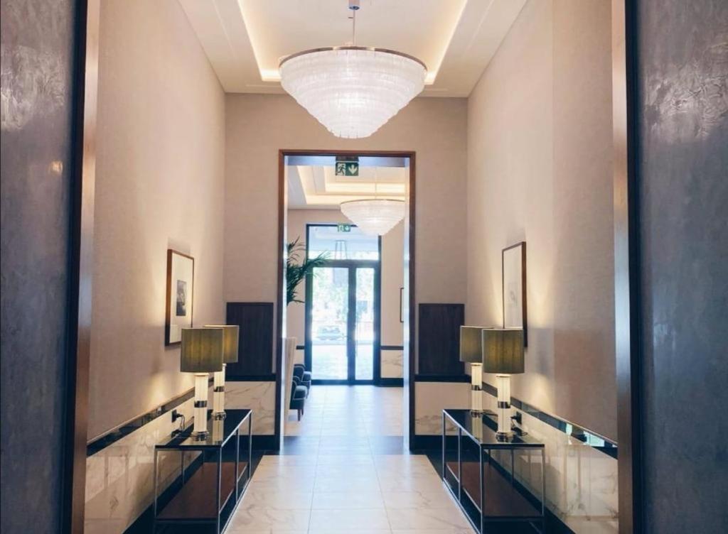 Porto Montenegro Luxury 1 Bedroom Apartment ティヴァト エクステリア 写真