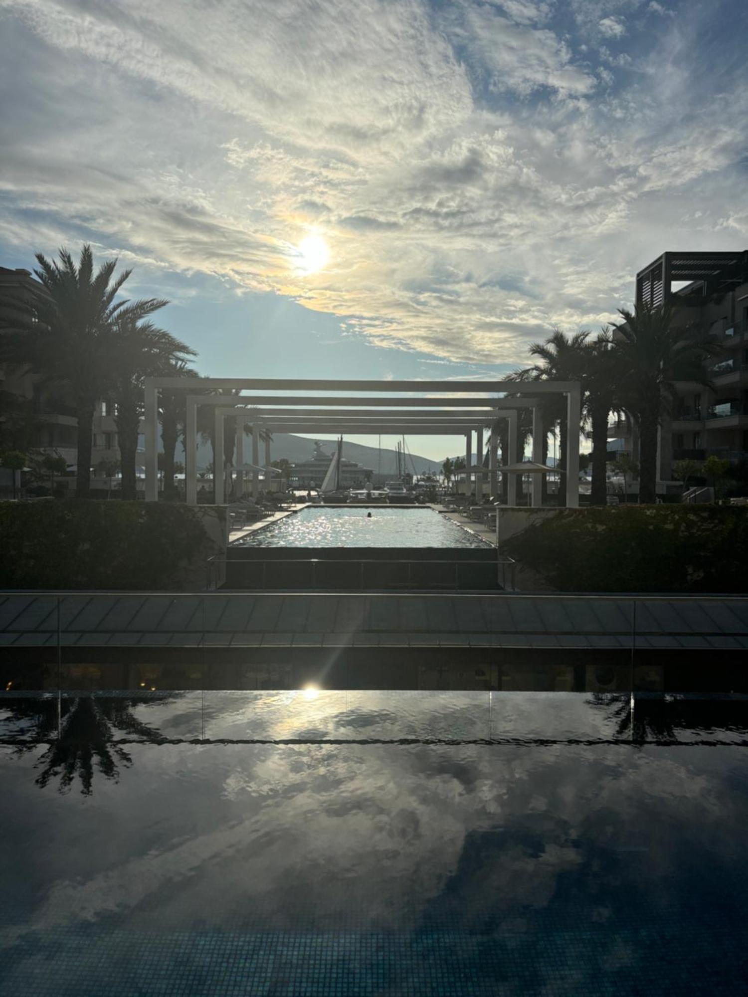 Porto Montenegro Luxury 1 Bedroom Apartment ティヴァト エクステリア 写真
